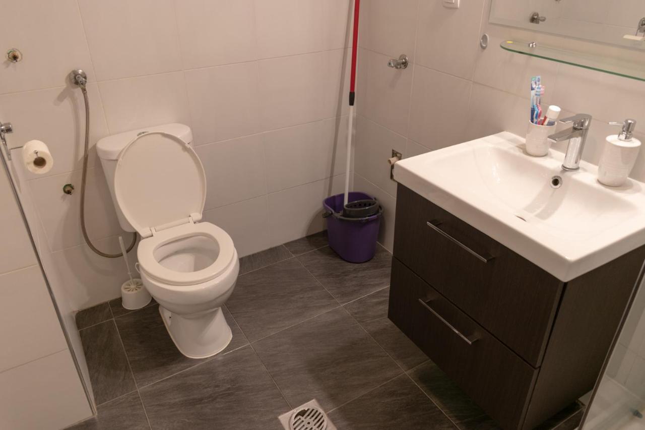 Stan Na Dan 021 Apartment Нови Сад Екстериор снимка